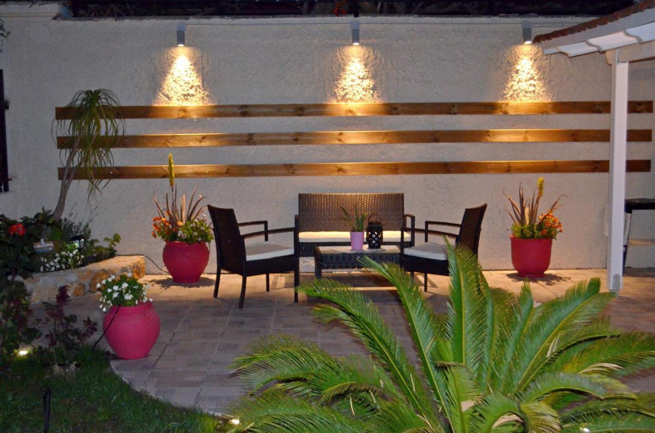 Villa Aloe House Lakíthra Exterior foto